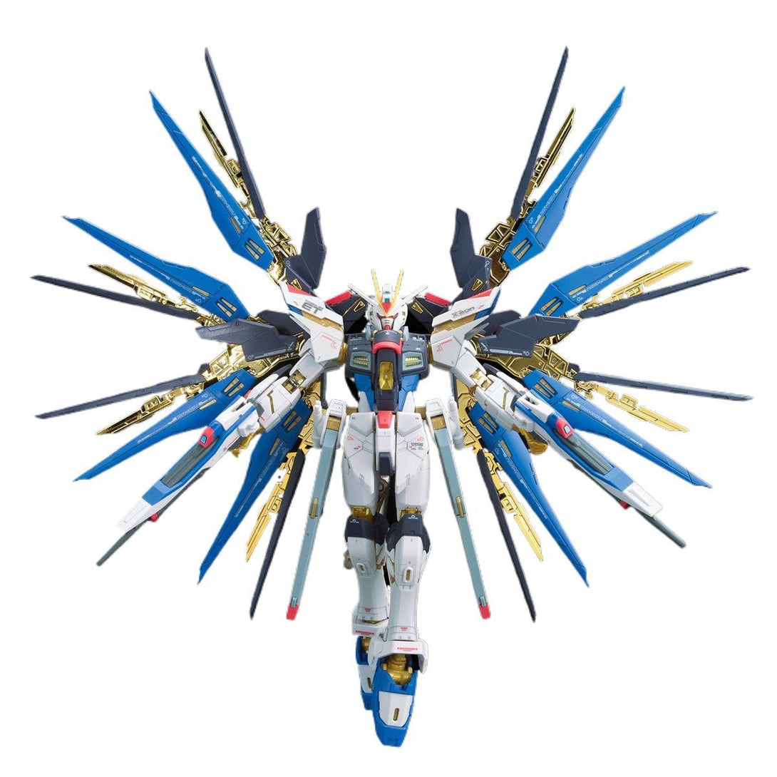 BANDAI RG 14 1/144 STRIKE FREEDOM GUNDAM Model Kit – Strike Freedom Gundam model kit, ultimate gaming and anime gift | Classic Gundam kit, ideal gift for him